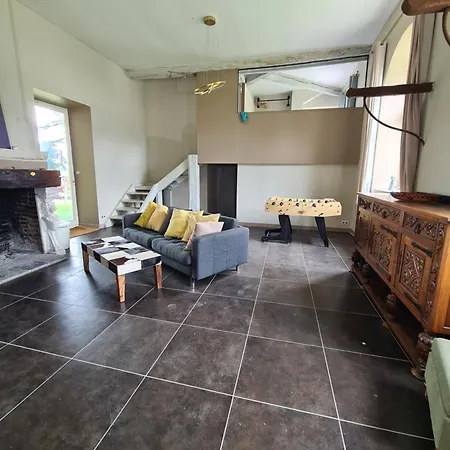 Holiday home Chateau D'humieres - Casa Clementine Humieres